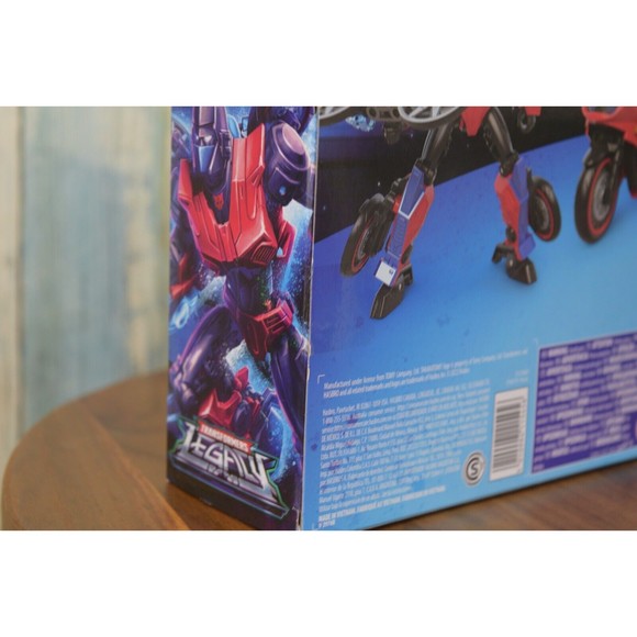 Transformers Legacy Velocitron Speedia 500 G2 Universe Road Rocket Hasbro - Picture 2 of 5